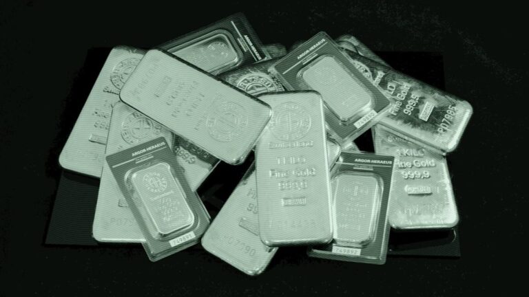 Advisors Look for Midas Touch as Gold Prices Soar