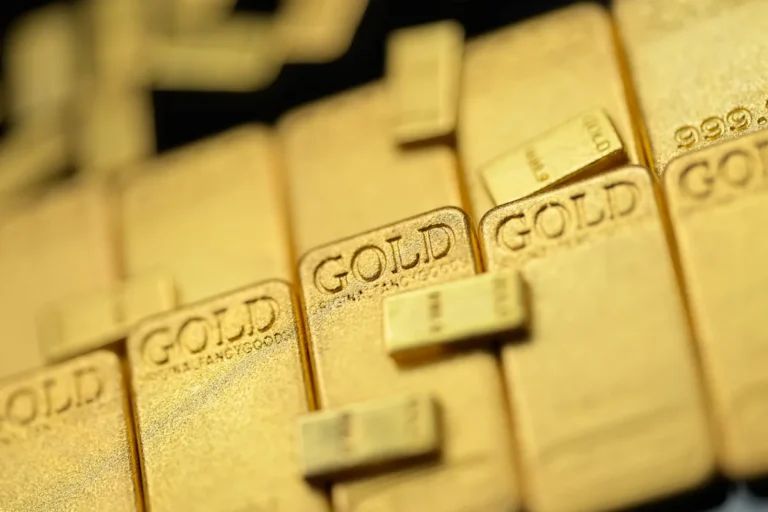 How much gold would $1 million buy at different points in history?